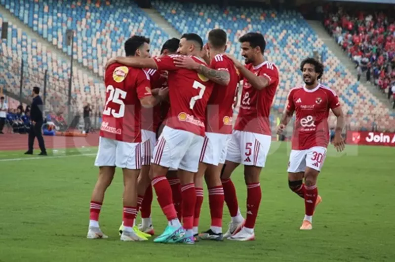 الأهلي يبحث العودة للصدارة من بوابة بتروجيت